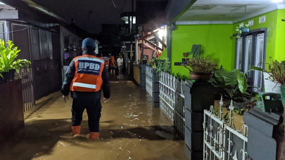 2 Orang Tewas Akibat Longsor dan Banjir di Kabupaten Bandung