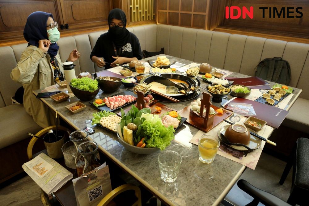 Nikmati Gurihnya Sop Kuah Mala di Restoran Shu Guo Yin Xiang Medan 