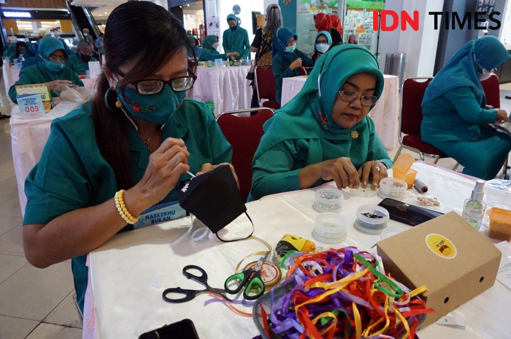 Miris! Sehari Limbah Masker Medis di Semarang Capai 3,2 Ton 