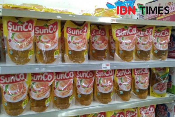 527 Liter Minyak Goreng di Palembang Kedaluwarsa Sejak Oktober 2020