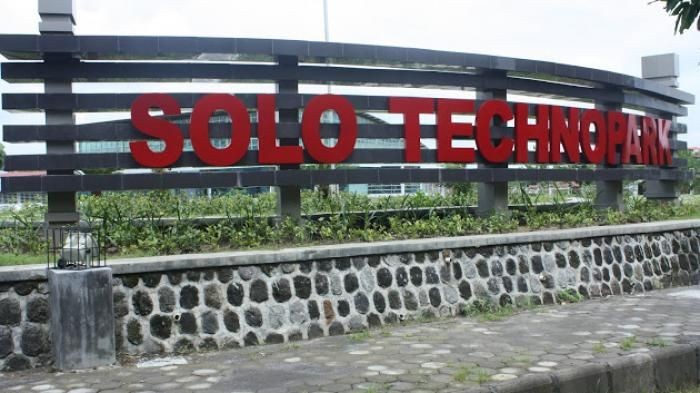 Pabrik Tesla Dibangun di Batang, Solo Kebagian Jadi Pusat Pelatihan