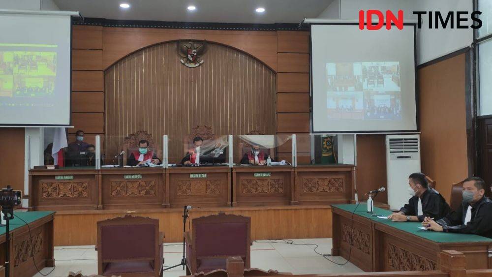 Hakim Bebaskan Dua Polisi Penembak 6 Laskar FPI