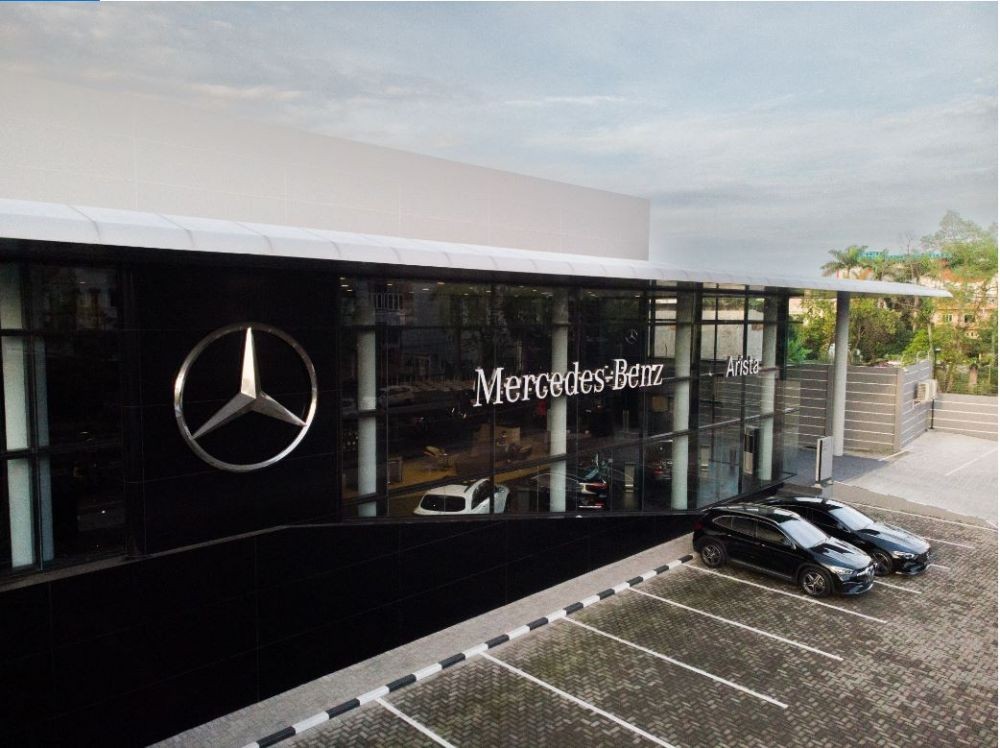 Hadir di Medan! Melihat Mewahnya Fasilitas Dealer Mercedes-Benz Arista