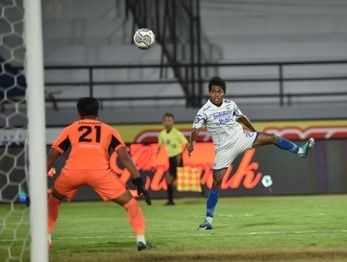Mimpi Persib Bandung Juarai Liga Indonesia Kian Memudar