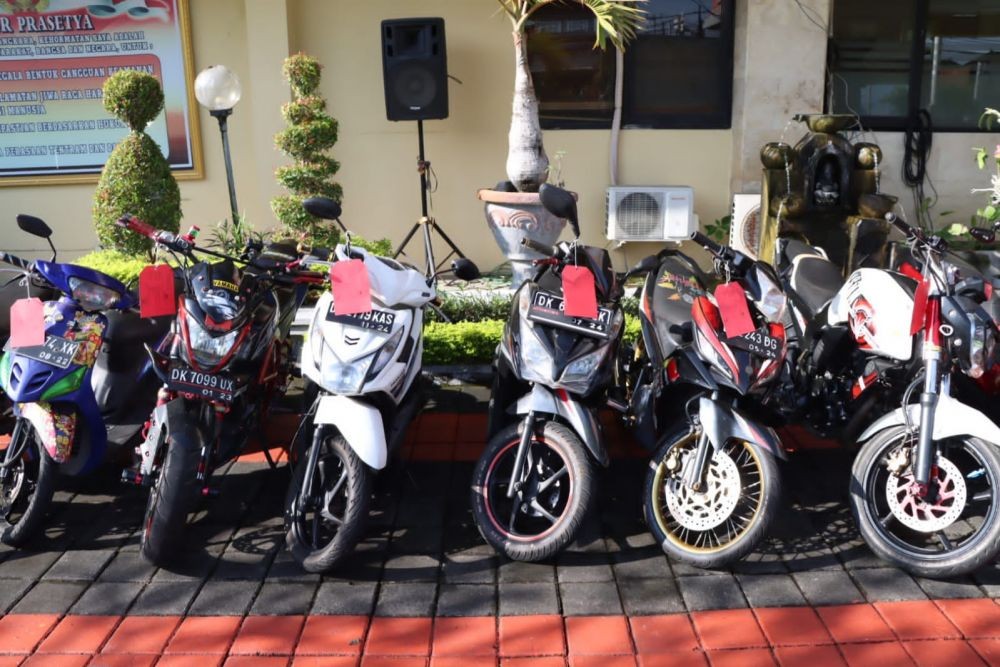 Pemuda di Denpasar Curi 21 Motor untuk Main Game Slot  