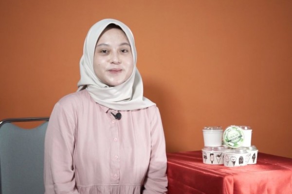 Kreatif! Mahasiswi Bangkalan Ini Bikin Es Krim dari Sayur Sawi