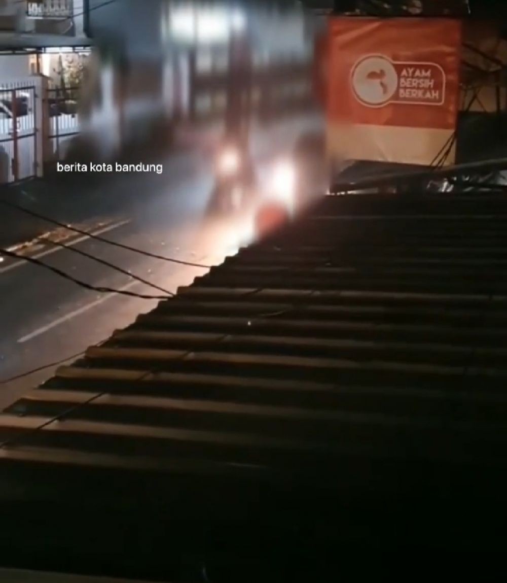 Polisi Selidiki Video Viral Pengendara Motor Lindas Korban di Sukasari