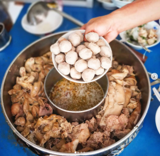 9 Rekomendasi Bakso Enak di Semarang, Bikin Nagih Harga Mulai Rp14.000