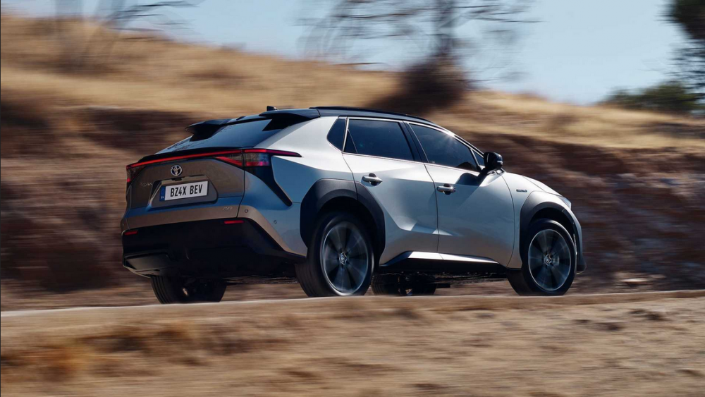 Toyota bZ4X Jadi Mobil KTT G20, Begini Spesifikasinya