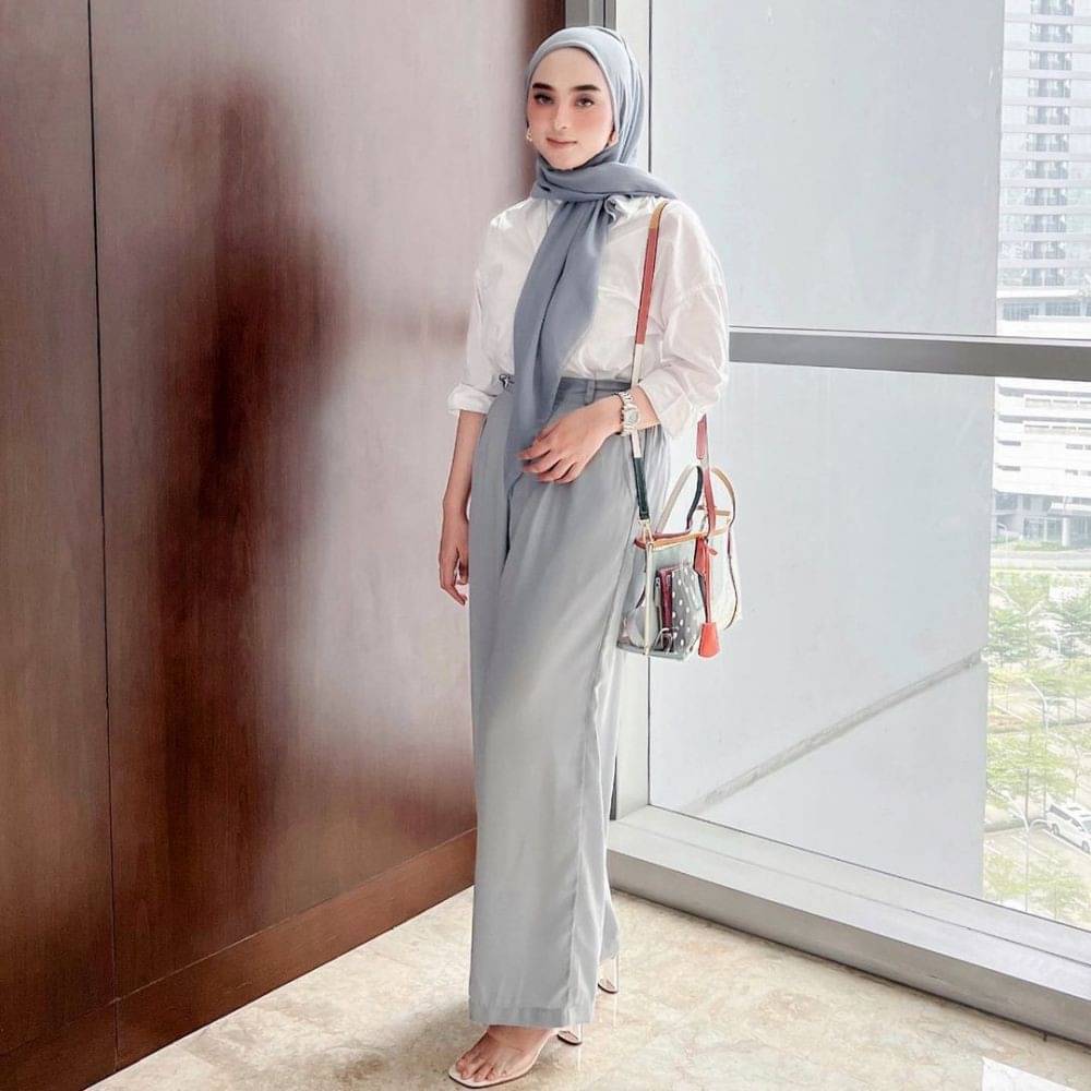 12 OOTD Dinan Nurfajrina Salmanan, Sangat Trendi Dan Stylish