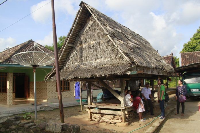 Unik Banget, Ini 5 Rumah Adat di Jawa Timur yang Perlu Kamu Tahu