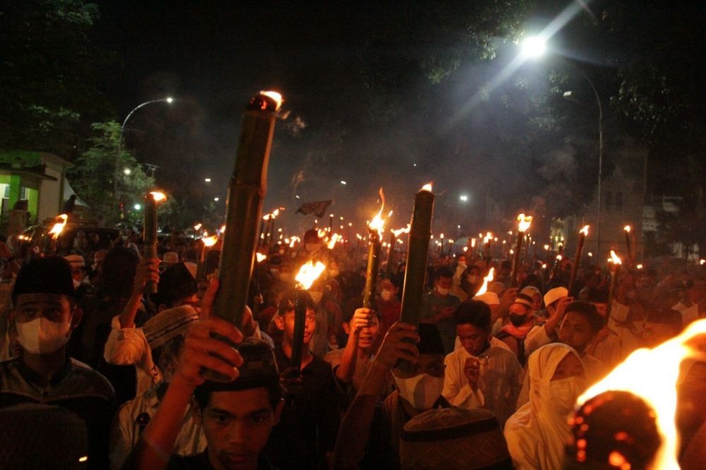 Semarak Pawai Obor Umat Islam di Medan Menyambut Ramadan