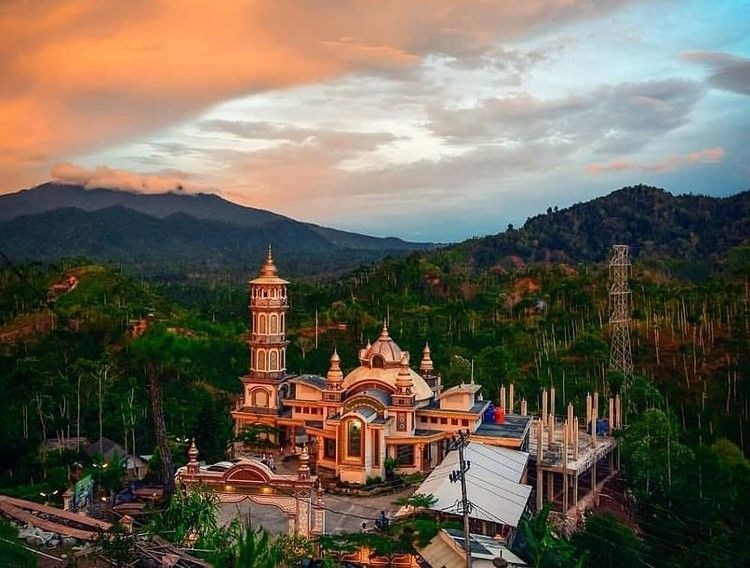 10 Masjid Unik dan Bersejarah di Lampung, Destinasi Wisata Religi