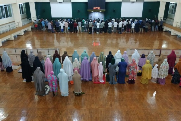 Jemaah Muhammadiyah Bandung Mulai Laksanakan Salat Tarawih