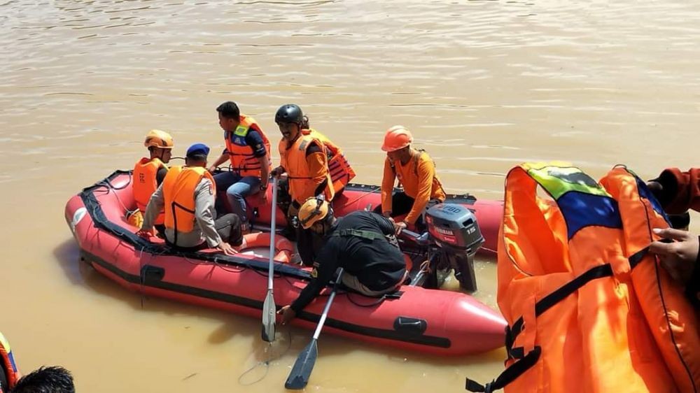 Banjir Kota Medan, Seorang Bocah Hanyut di Sungai Belawan
