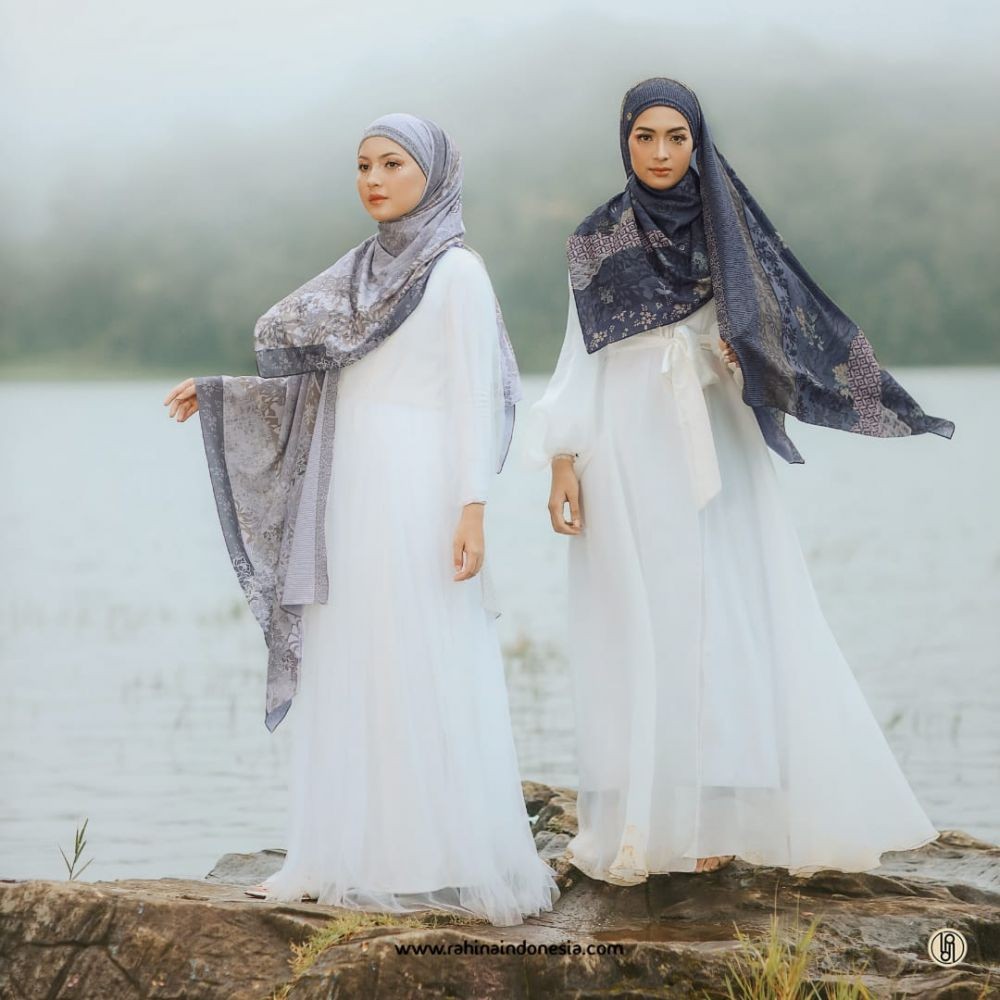 Ugahari Shawl, Fashion Hijab dari Rahina Indonesia untuk Ramadan 2022