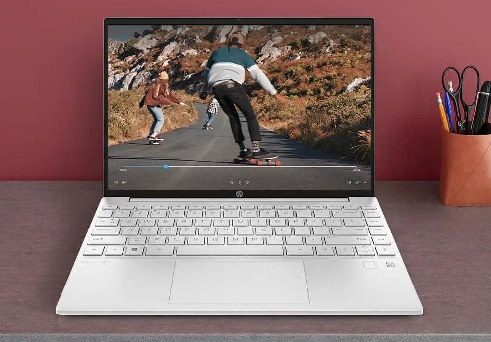 10 Laptop Terbaik 2022, Menjawab Berbagai Kebutuhan Kamu