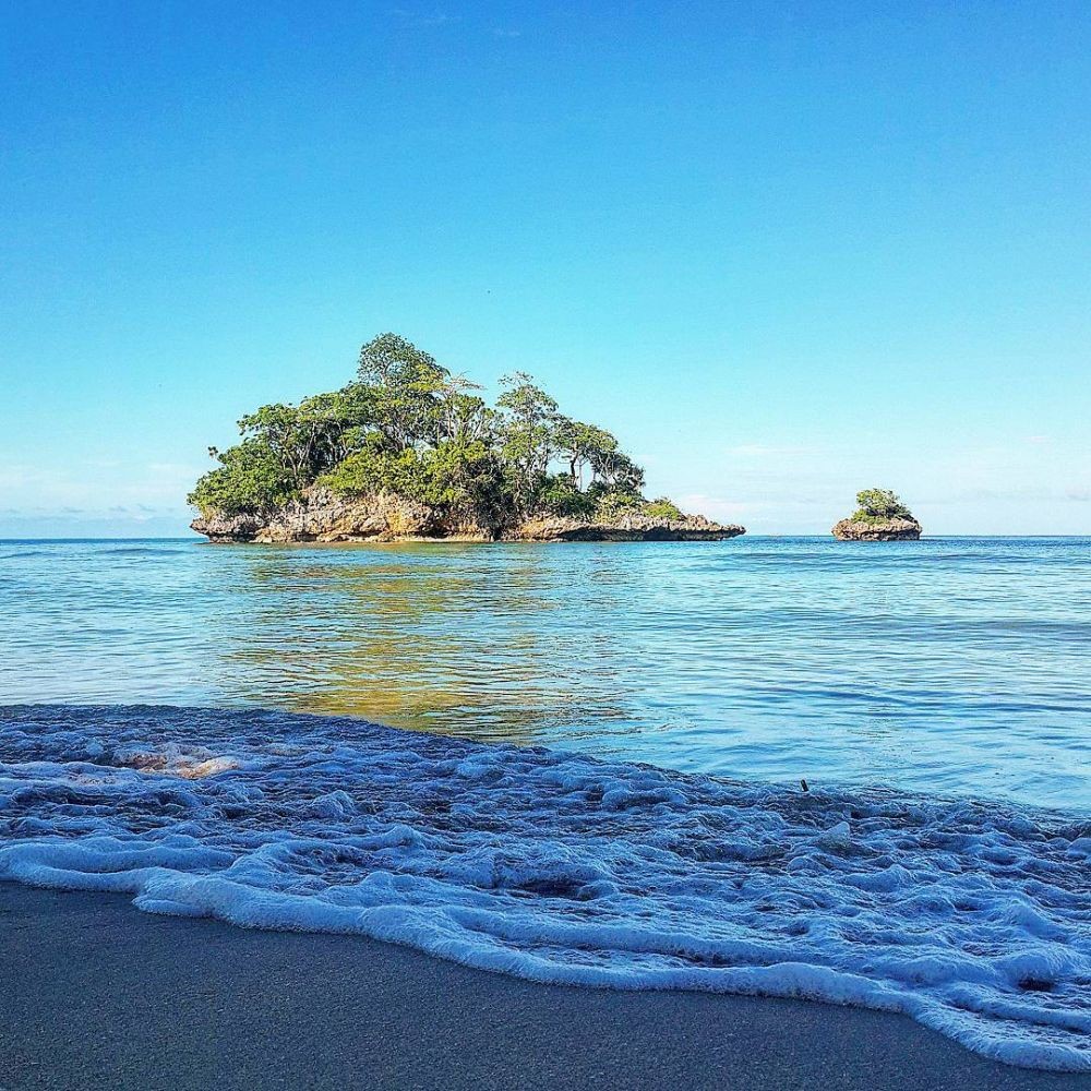 Pantai Baloiya, Destinasi Wisata Menarik di Pulau Selayar