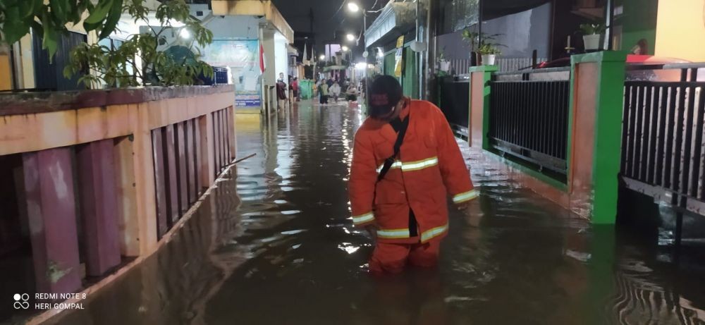 Hujan Deras Picu 17 Titik Banjir di Kota Tangerang 