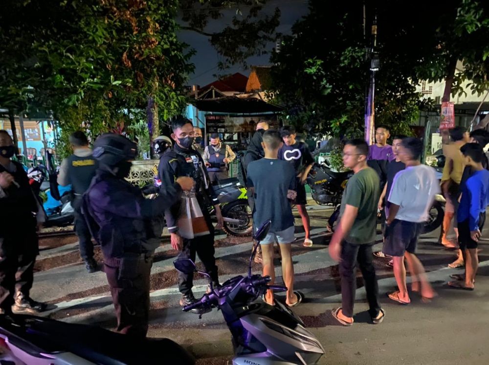 Polisi Tangkap 17 Remaja Bandar Lampung Terlibat Tawuran Perang Sarung