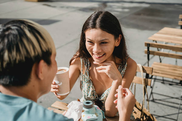 100+ Pertanyaan Untuk Pacar Agar Tidak Bosan, Dijamin Seru!