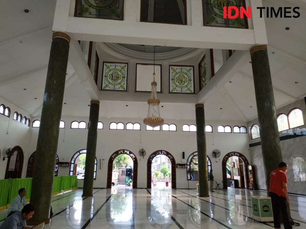 Masjid Kembang Kuning, Didirikan Sunan Ampel Diresmikan Era Soekarno