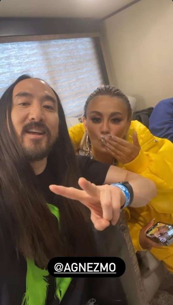 10 Potret Konser Agnez Mo di Miami Amerika, Duet Bareng Steve Aoki