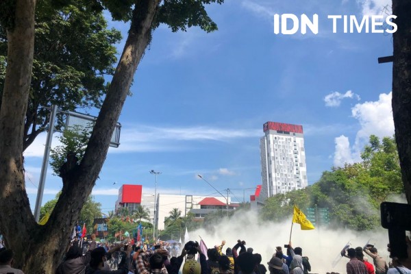 Demonstrasi di Palembang Ricuh, Mahasiswa Tuntut Jokowi Minta Maaf