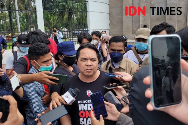 6 Tersangka Pengeroyok Ade Armando saat Demo DPR Segera Diadili