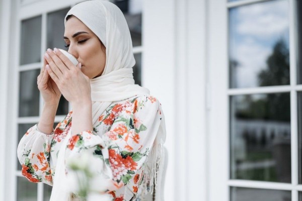 Bacaan Doa Minum Air Zamzam dan Tata Cara Meminumnya yang Benar