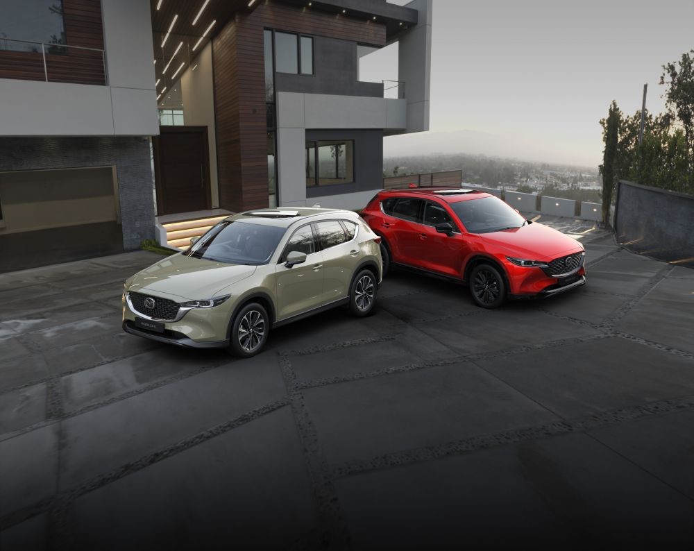 Premium! Mazda CX-5 Generasi Terbaru Dipamerkan di Kota Bandung