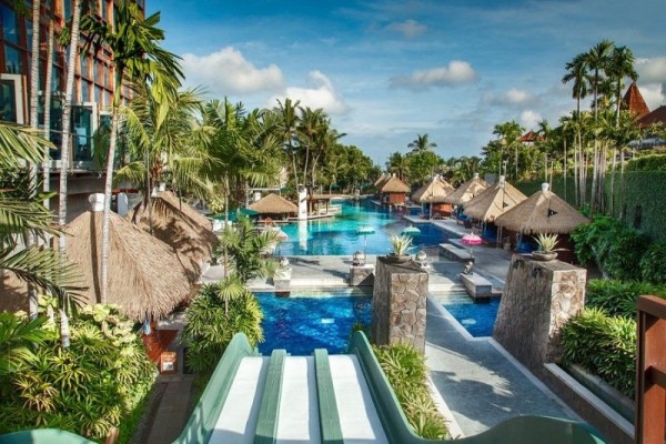17 Rekomendasi Hotel di Kuta Bali, Dekat Tempat Wisata