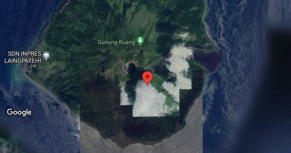 Mengenal Gunung Ruang di Kepulauan Sitaro yang Eksplosif