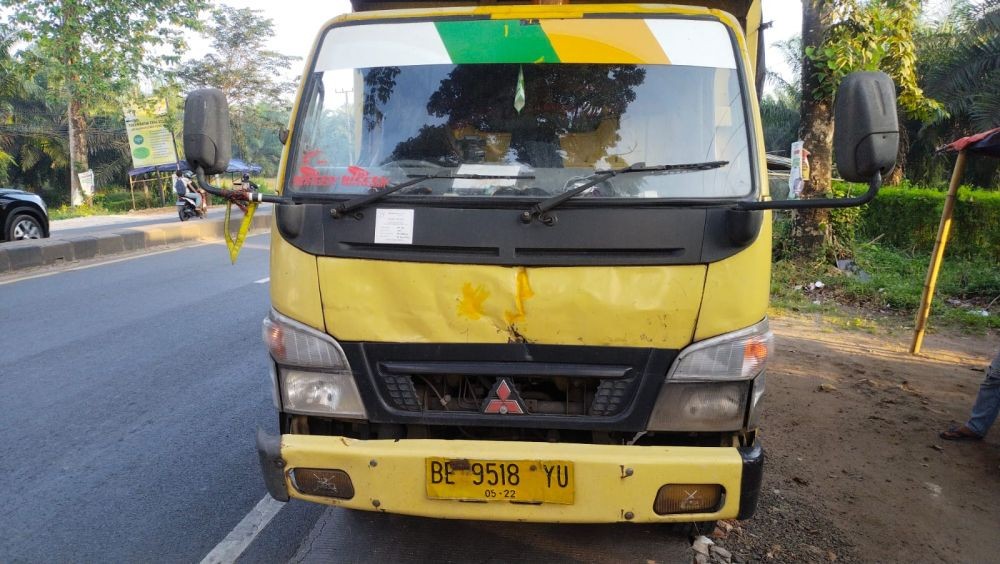 Kecelakaan Maut Truk Vs Truk di Lampung Selatan, 1 Sopir Meninggal
