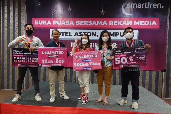 Semarak Ramadan 2022, Ini Promo Paket Internet Unlimited Smartfren