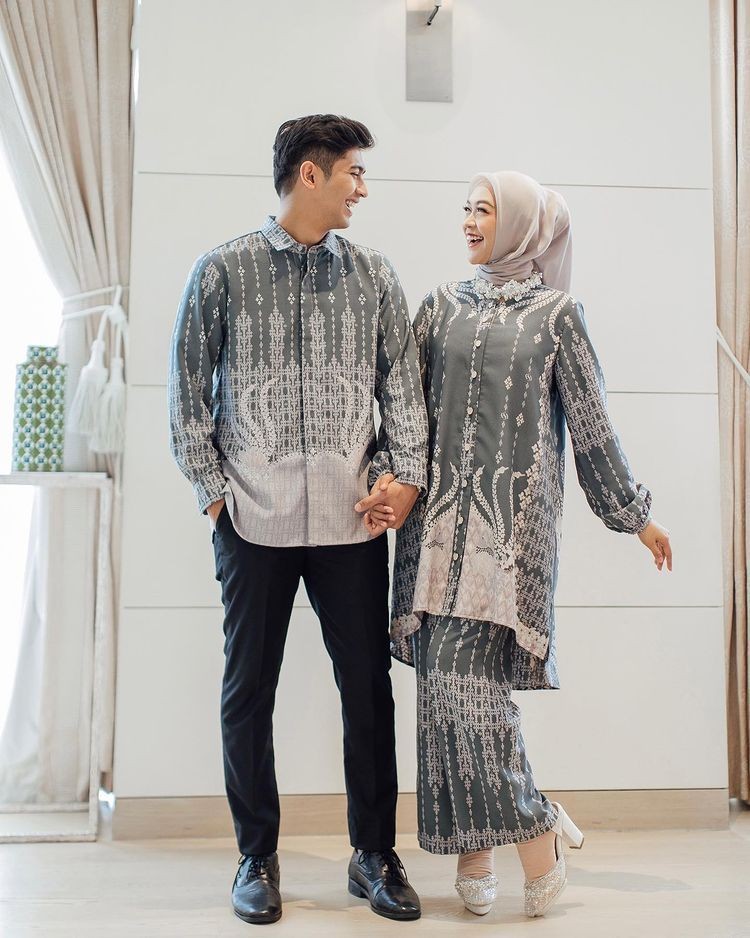 6 Baju Lebaran Couple Tampil Kompak Dengan Pasangan 7411