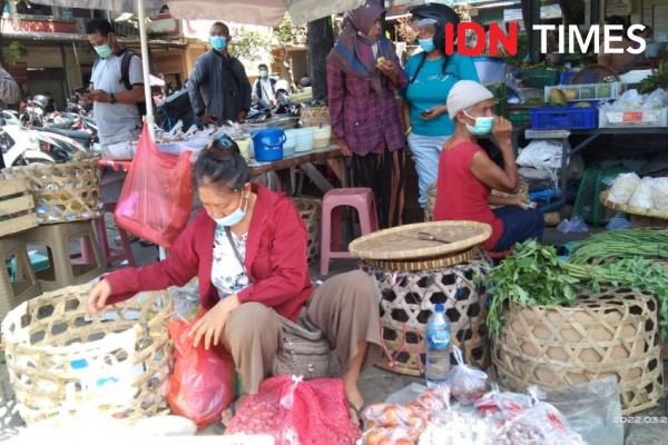 Perempuan Bali Hadapi Masalah Ekonomi Hingga Beban Ganda