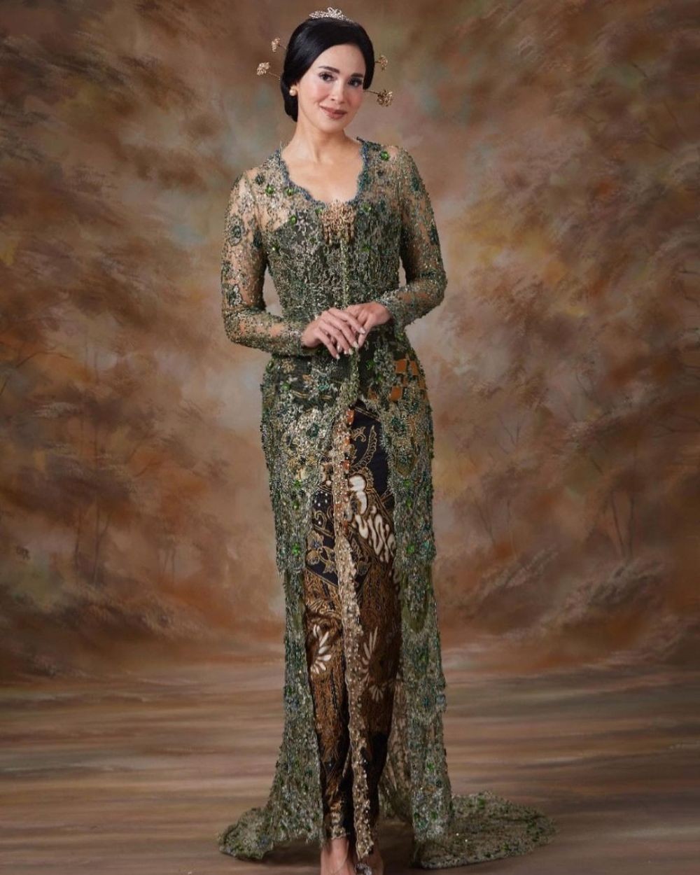 Kebaya hijau. (instagram.com/loemongga) .