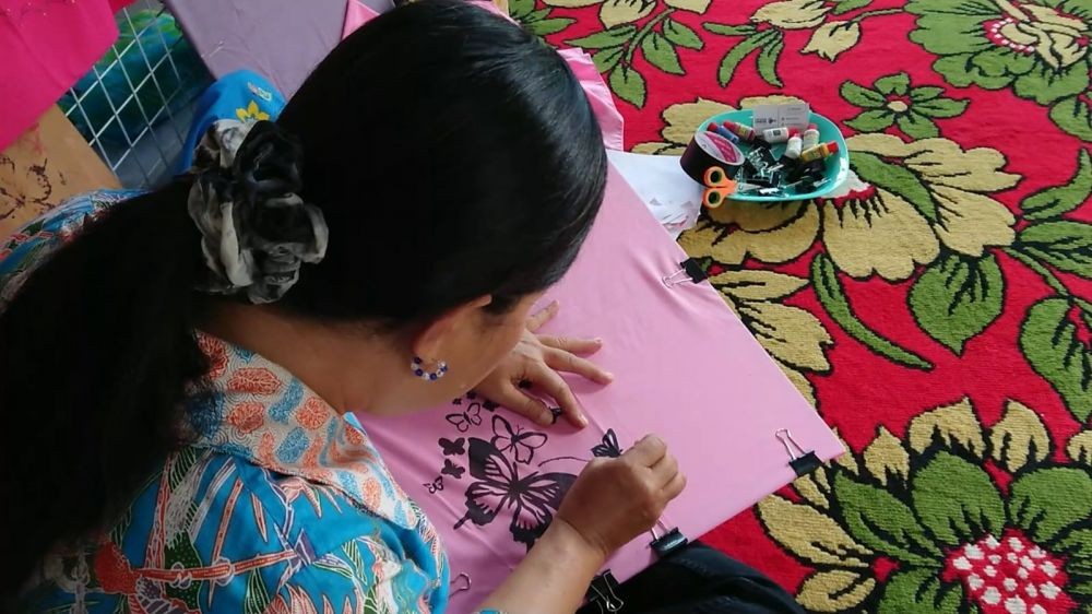 Kerudung Lukis Tusuk Gigi, Alternatif Fashion Hijab untuk Lebaran