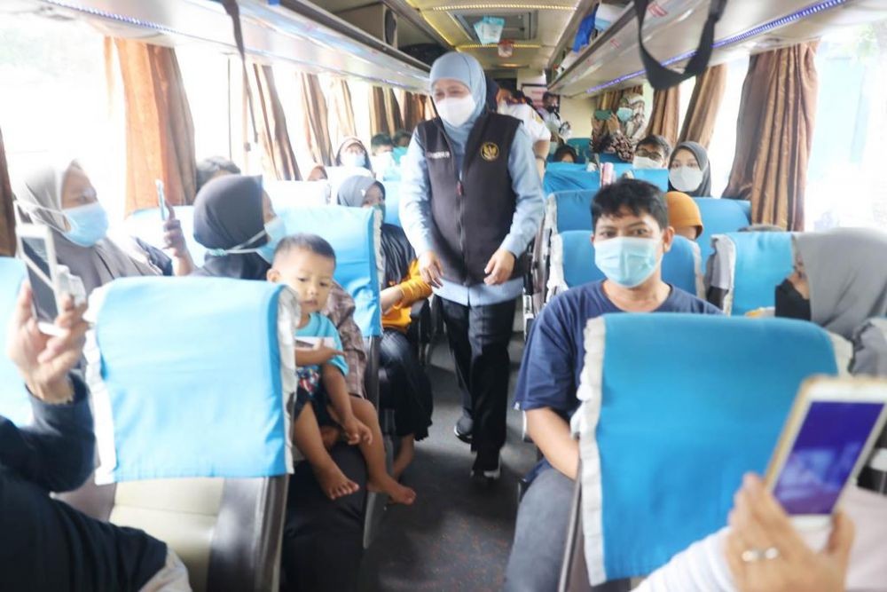 100 Bus Antarkan 3.650 Warga Jatim Mudik dari Surabaya ke 15 Kabupaten