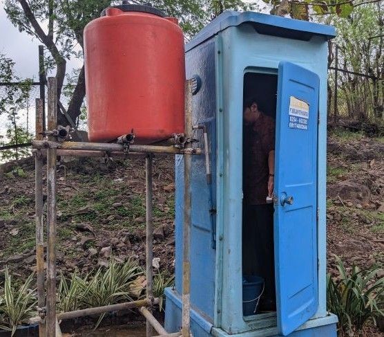 Catat, Ada 100 Toilet Portabel di Sepanjang Tol Tangerang-Merak