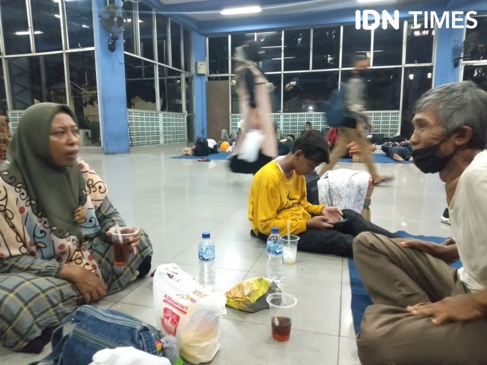 Perjuangan IRT Rela Antre 6 Jam di Merak demi Mudik ke Lampung Timur