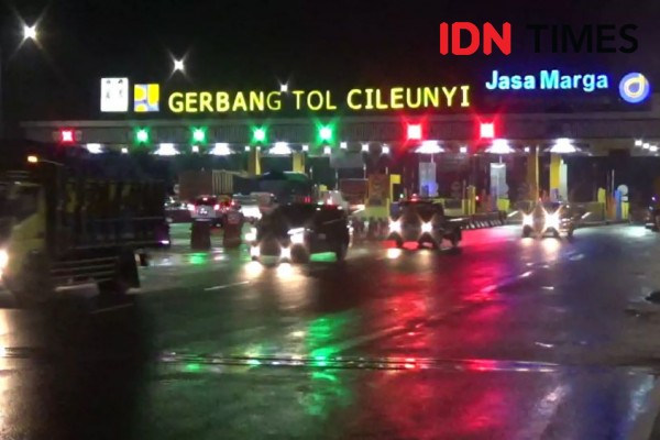 Bubaran Pabrik Jadi Salah Satu Hambatan Lalu Lintas di Cileunyi