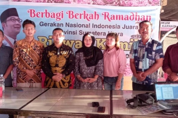 Pendukung Ridwan Kamil, GNIJ Sumut Bagikan 500 Karung Beras