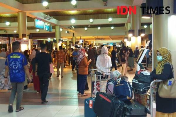 Puncak Arus Mudik Di Bandara Minangkabau Berjalan Lancar