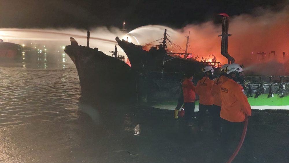 Kapal Nelayan Cilacap Terbakar, 1 ABK Alami Luka Bakar 25 Persen