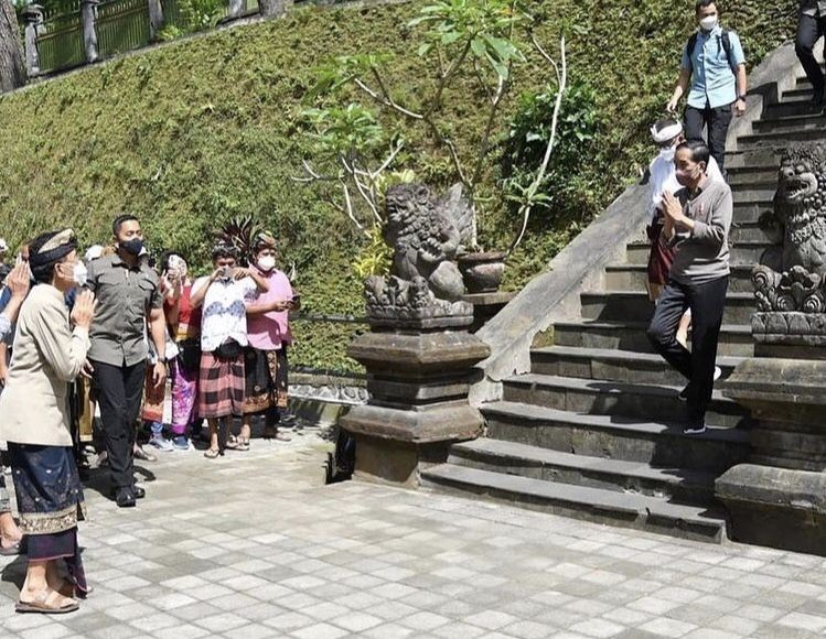 10 Potret Presiden Jokowi Ajak Cucu Liburan ke Bali, Seru Pol!