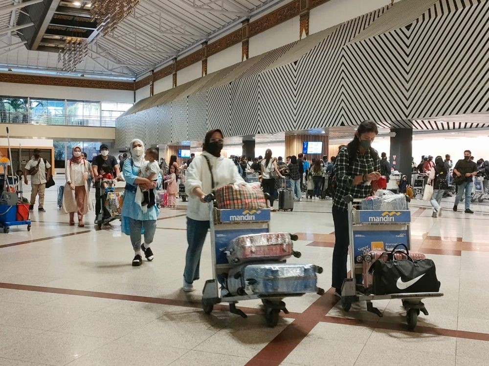 Arus Balik via Bandara Juanda Melebihi Prediksi