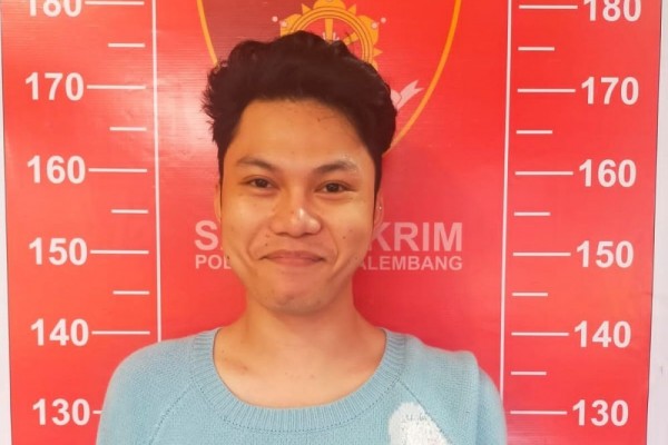 Ubey Selebgram Palembang Diciduk karena Promosikan Judi Online