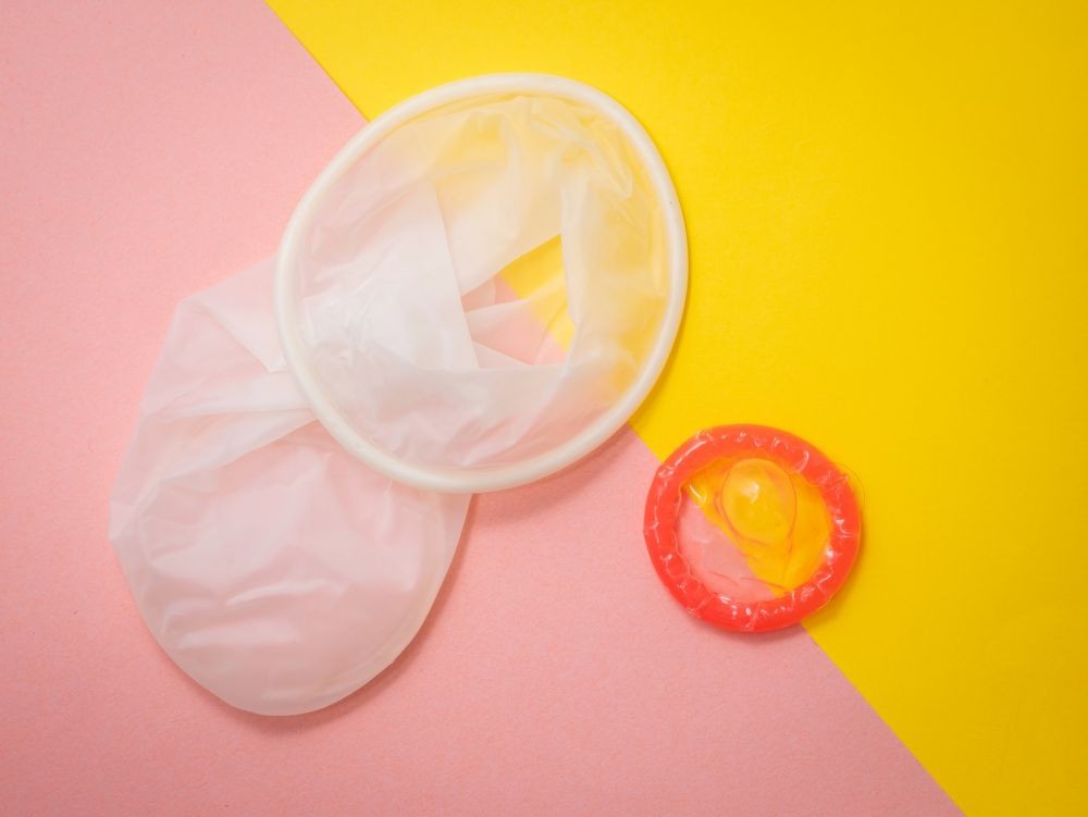 Pakai Kondom Dua Lapis Bikin Seks Makin Aman?